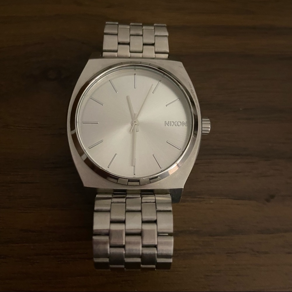 Nixon ‘The Time Teller’ Silver Watch
